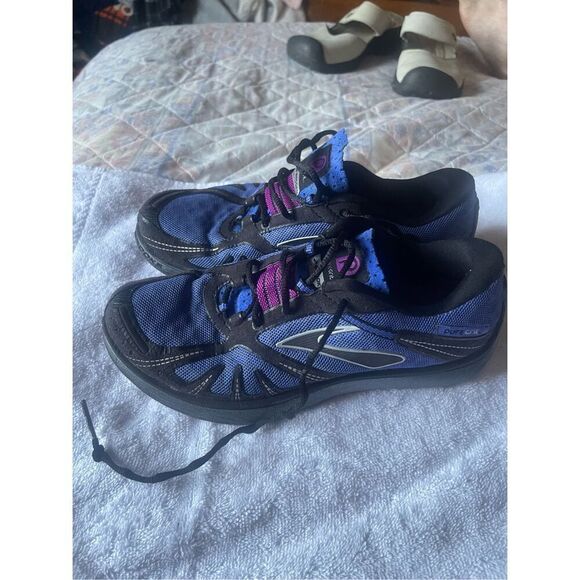 Brooks Women's Multicolor Pure Gift Trail Running Athletic Shoes Size 7.5 - Picture 9 of 12